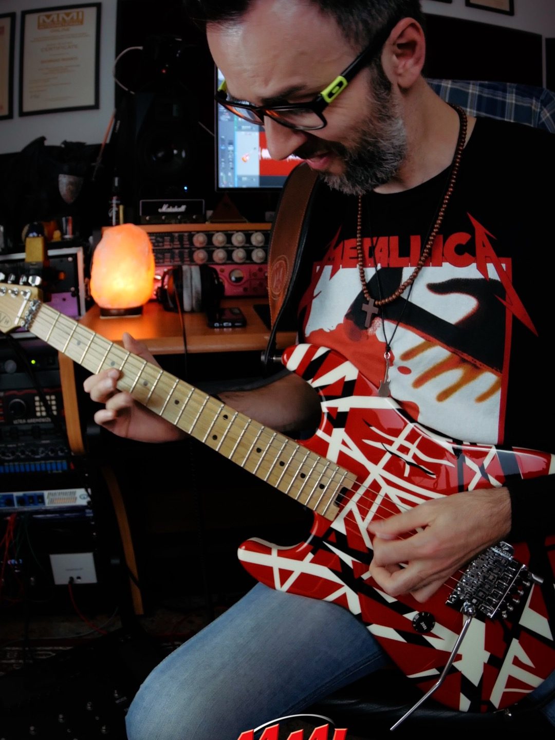 Van Halen Guitar Lick with Tapping - Giorgio Rovati