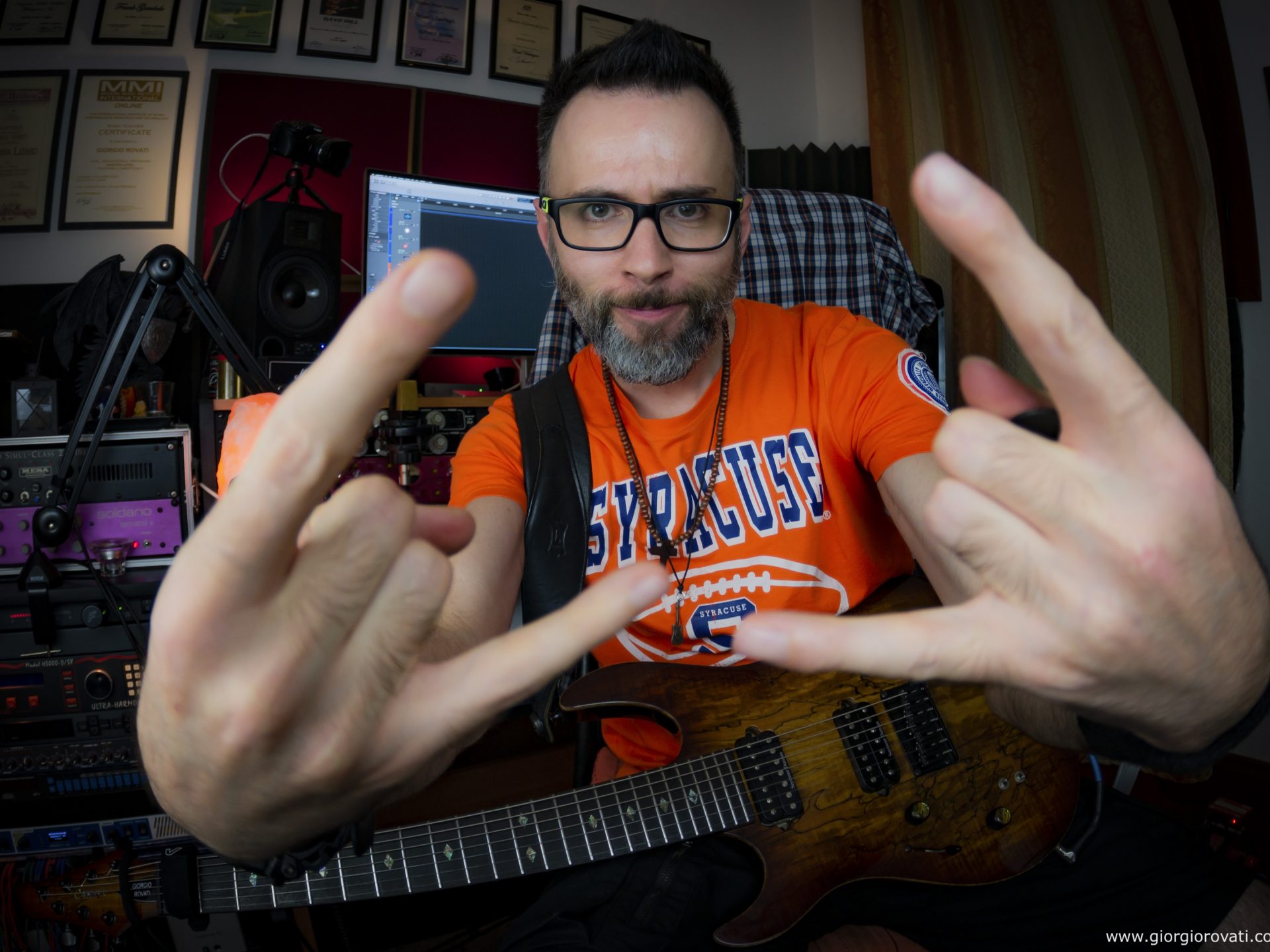 Guitar Phrase on a Lydian Mode w/Whammy Bar - Giorgio Rovati