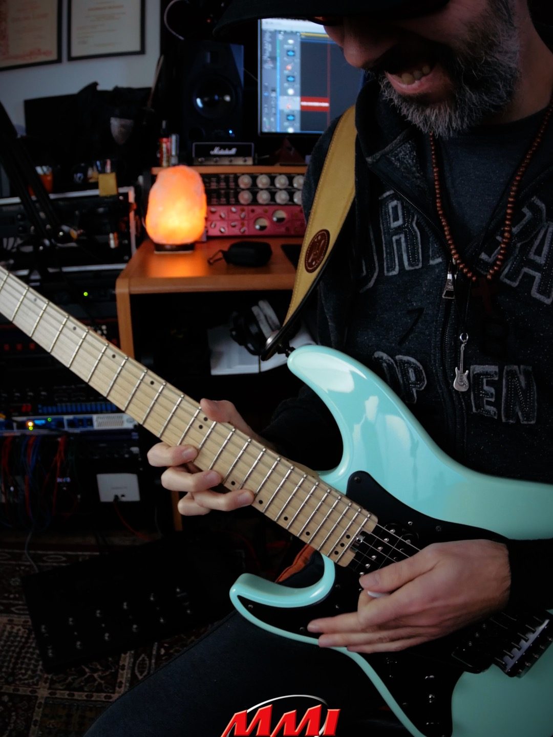 Whammy Bar Lick on E Lydian Mode - Steve Vai Style - Giorgio Rovati