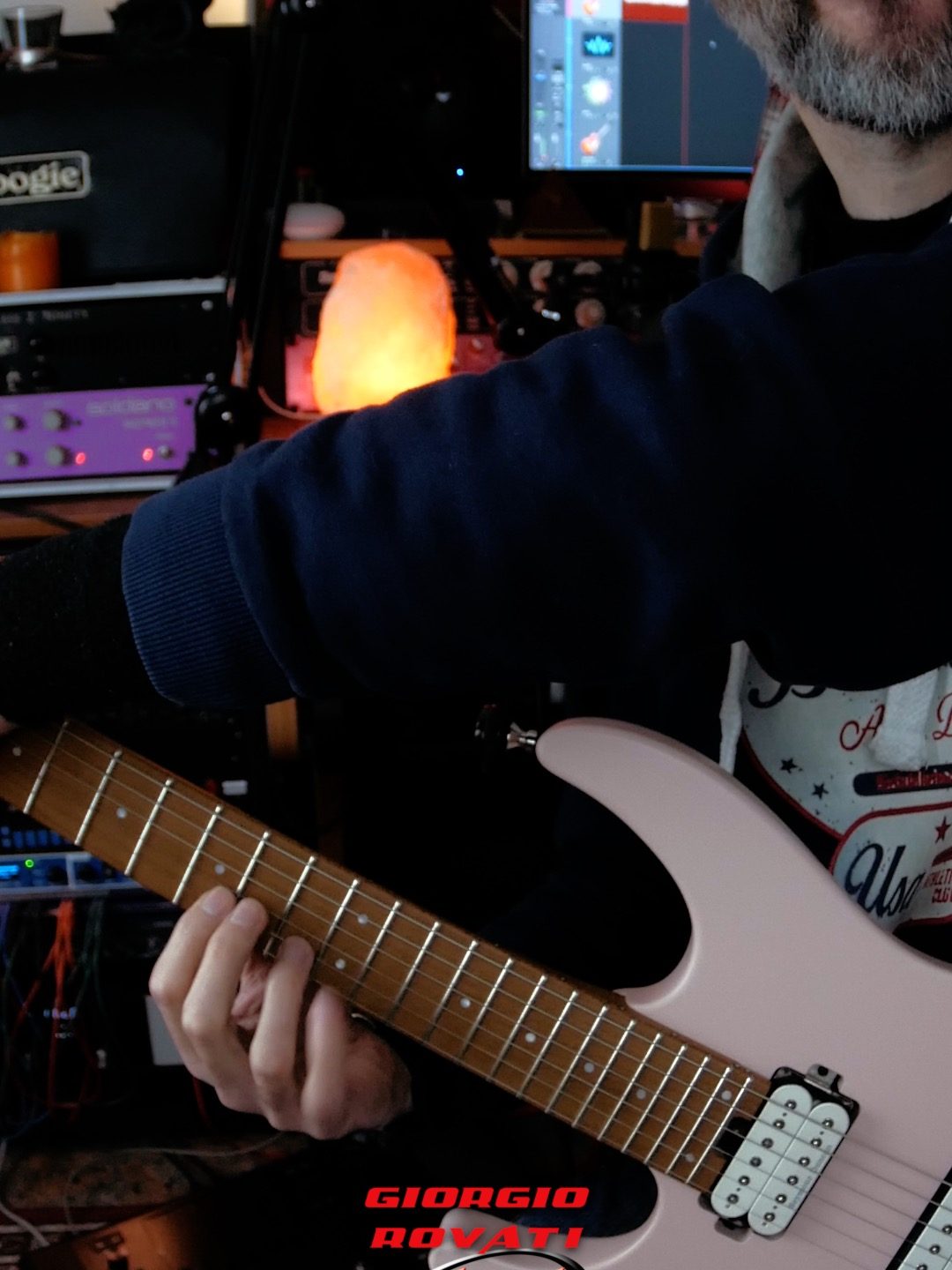 One Hand Guitar Legato Ascending Scale - Guitar Lick - Giorgio Rovati